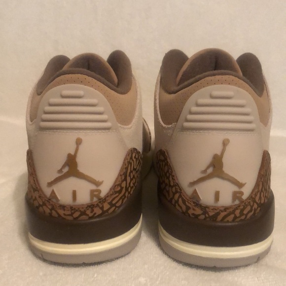 Air Jordan 3 Retro Light Orewood. Size 10.5 main image 5